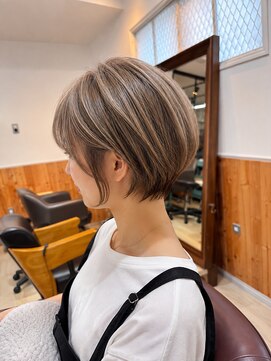 スチャステニィーバイルミ 日ノ出町店(Stastny by Lumi) 大人美人ショートボブ×透明感グレージュ