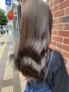 シェノン 梅田(CHAINON) マロンベージュ×卵型前髪小顔カット