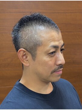 ケースタイル ヘアスタジオ 神保町店(K STYLE HAIR STUDIO) お洒落短髪/ワイルド/バーバースタイル/刈り上げ/短髪/メンズ