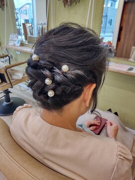 ヘアーライフイチゴイチエ(Hair Life 151A) お呼ばれヘア♪