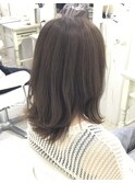 グレージュ×くびれレイヤー ハッシュカット/フルバング/津田沼