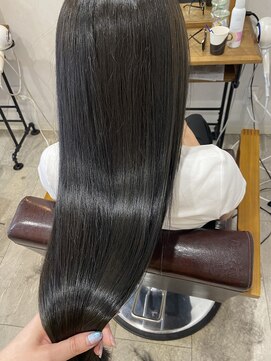 リム(RIM.) ［髪質改善/メテオカラー/暗髪/アッシュグレー］