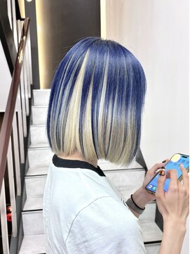 アロマ 仙台店(AROMA) アンブレラカラー×切りっぱなしボブ