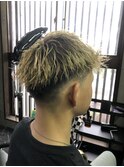 ハイトーン×ツイストパーマ×フェードカット