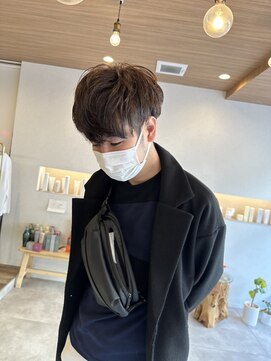 ウタリ(utari) クセを活かすマッシュ【難波 桜川/髪質改善】