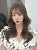 小顔レイヤーカット　ココアベージュ