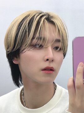 リップス 吉祥寺店 (LIPPS) 初カラー1位ブロンドアウターカラーセンターパート