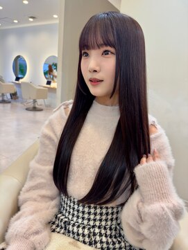 小顔バング×シルキーストレートロング