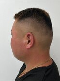 短髪スタイル　スキンフェード