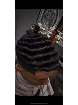 エーピーティートアウエスト(APT. TOR WEST) アイロンパーマ