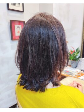 ミーノ(mieno) オーガニックカラー/艶髪ミディアム50代