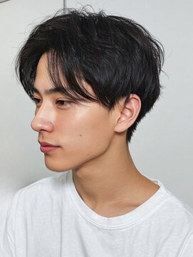 クリックプラス 小倉(Click plus) 小倉/刈り上げセンターパート/波巻きツイストスパイラル