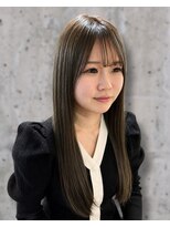 カットワークススリックバイフェローズ(CUT WORKS SLICK by fellows)&nbsp;赤みを抑えて柔らかく見せる艶ロングカラー