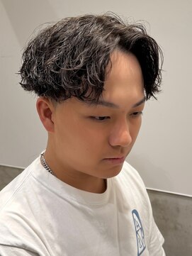 ラスト(LUAST) ツイストスパイラルパーマ波巻きスパイラルメンズマッシュ名古屋