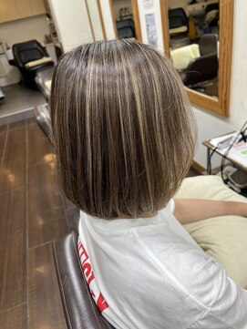 ヘアーアンドメイクビィフォー(hair&make b four) 白髪ぼかし