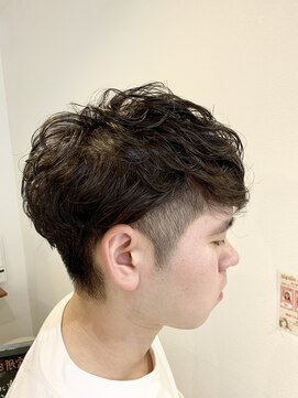 アトリウム(Atrium) メンズツーブロックパーマ