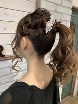 シェリール 八千代台駅(CHERIR)&nbsp;結婚式お呼ばれスタイル☆編み込みポニー