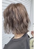切りっぱなしボブ×ハイライト