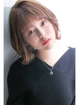 ヌーン ヘアメイク プラス ハッピータイムズ(NOON hair make+happy times)&nbsp;耳かけ☆透明感イルミナアッシュベージュ 中野ヌーンstyle24