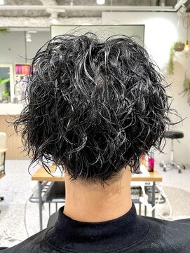 ゼストララ(ZEST Lara) 【YUICHI】Twist Spiral Perm【吉祥寺】