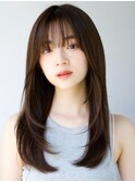 レイヤーカットシンプルストレート毛先ワンカール