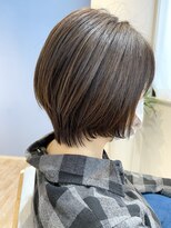 ココピコ(COCOPICO)&nbsp;ショートボブ　シルバーリーフ