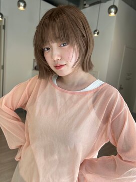 ユーフォリア エヌ 池袋サンシャイン通り店(Euphoria +n) 透明感 大人カールハイライトカラーミルクティーベージュ