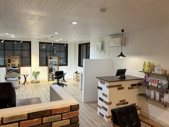 ヘアーサロンドラゴルーチェの写真/《当日電話予約OK♪》セットメニュー割引あり◎ご家族で定期的に通いやすいリーズナブルな価格が嬉しい！
