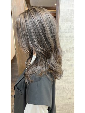 ララ(LALA) ハイライトカラー、ベージュ