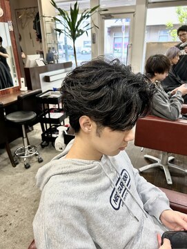 ハイパー(HYPER) フェザーショート