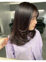 卵型ホワイトグレージュミニウルフデジタルパーマチェリーブラウ