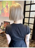 ホワイトブロンドボブ♪