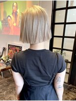 フェム(5)&nbsp;ホワイトブロンドボブ♪