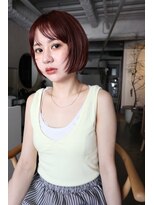 キジ(kiji)&nbsp;レイヤーボブレイヤーカットチェリーレッドショートボブ