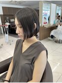 タイトなミニボブ