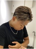 シャドールーツバレイヤージュショート