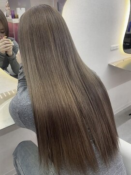 エス 熊谷(Ess) 暗めカラー/グランマッシュ/デザインカラー[髪質改善/熊谷]