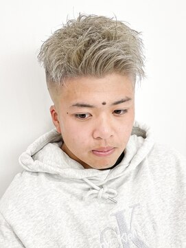 ルースト 八王子店(ROOST) シルバーベージュ