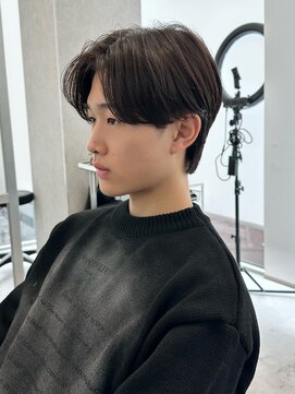 ジーナ 天神(Zina) 毛流れセンターパート(メンズカット/ダウンパーマ/ナチュラル)