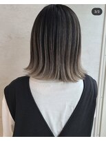 コスメポット(Cosmepot) ブリーチハイライトカラーミルクティーベージュレイヤーカット