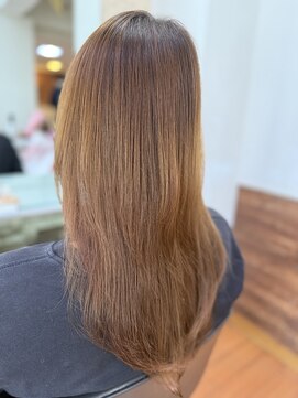 アークスヘアー オンブレグレージュオリーブベージュくびれミディ大人美人