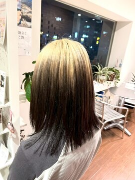 エヌアンドエーコンティ(N&A CONTi) 目を魅くデザインカラー/アンブレラカラー/バイカラー/Wカラー