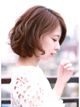 シャカ(SHAKA) 最旬☆大人シルエット☆ひし形シルエット　毛先パーマ