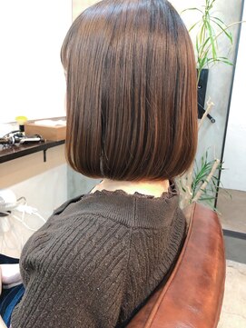 エトネ ヘアーサロン 仙台駅前(eTONe hair salon) 《eTONe》まとまる重めbob