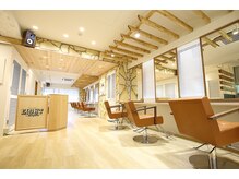 髪型が決まっていなくても大丈夫でしょうか？イメージ画像などは、持参した方がよいですか？[新宿/新宿駅]