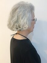 リコ(LIKO)&nbsp;大人おしゃれなグレイヘア☆パーマ/お手入れ簡単ヘア/ボブ