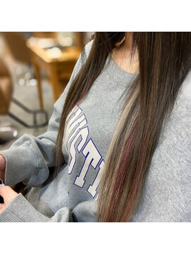 フツーロ 栄(FUTURO) プルエクステ/インナーカラー/