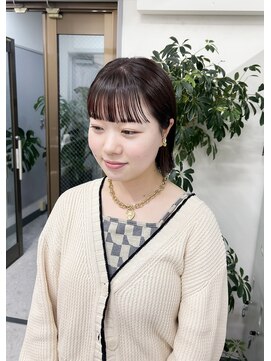 クレット(CLETO) ワイドバング×耳かけボブ