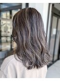 30代40代ミディアムウルフ乾かすだけアッシュグレージュ透明感