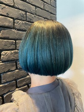 リベア トウキョウ 東大島店(Rever Tokyo) フラットボブ/ブルー/白髪染め[東大島/東大島駅]